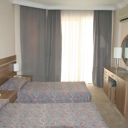 Elysee אלאניה