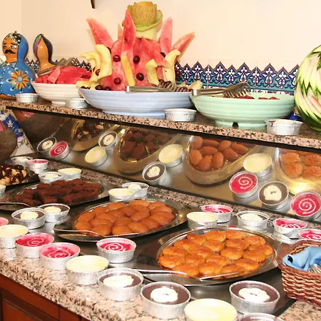 منتجع إليسي بيتش ألانيا